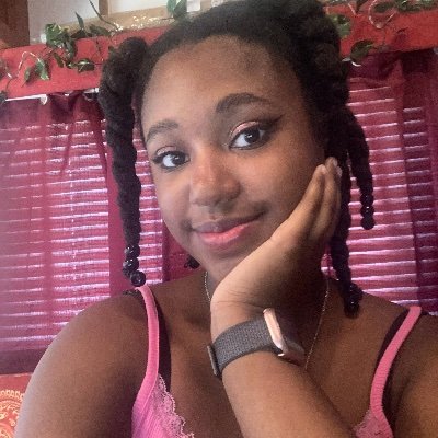 Child of God 🩷| SFF writer 🗡️ | Mass Comm Student ✨ | Lover of words ☁️ | #RevPit #10Queries shortlist ‘25 | Rep’d by: @BookishNajla at Savvy Literary
