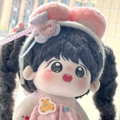 xia_hen9015's profile picture. 