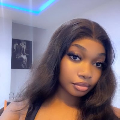 Masscommunicator👩‍🎓/Davido addict😈💊