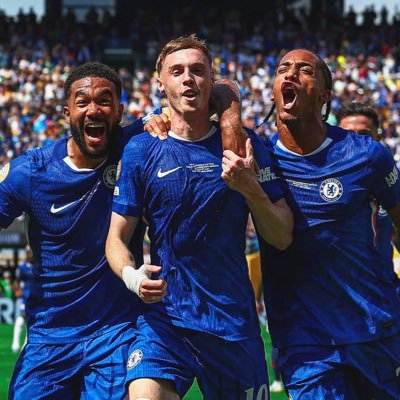 Football. @ChelseaFC. All Chelsea fans welcome!!