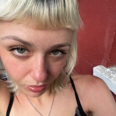 bbygirlNyx's profile picture. Welcom to the hell 🎀⛓️🫦 || #Findom || TRIBUTO INICIAL OBLIGATORIO https://t.co/LWa8kuEPF5