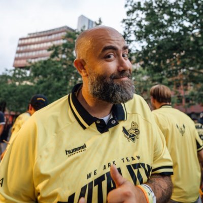 Frontend @leboncoin - ♥ Web / Pokemon / Kratos -- Proud dad -- I stream some gaming : ttv/jeremiep_ - Twitch affiliate - @goldenHornets member 🐝