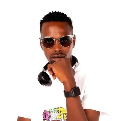 mono_Sir_Zito's profile picture. 