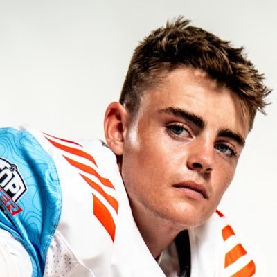 Christ Follower 🙏Quarterback @Royals__FB 🙏 C/O ‘30 👨🏻🎓 6.ft | / 8th Grade Under Armour All American 🥇 | QB Trainer: @baylintrujillo #BTruQBTraining