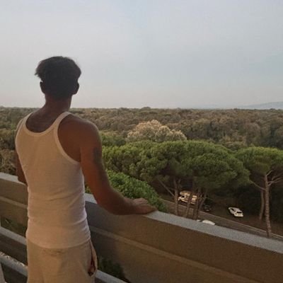 Alex964793's profile picture. Lernen lernen lernen kotzen lernen lernen lernen kotzen lernen lernen