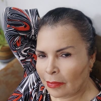 ❤️Canto de #AliPrimera
#ResteadaConNicolasMaduro
#DeFrenteConDiosdado
#PatriaGrandeUnida
#ChavezSiemprePresente #DeZurdaTeam #ComandoHugoChavez #TropaHojillera
