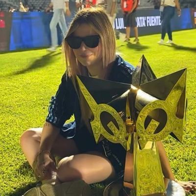streamer y youtuber mexicana presidenta del equipo de fútbol Pío FC