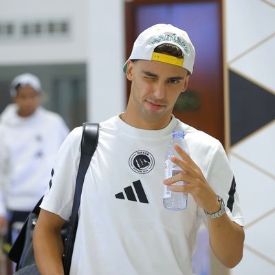 8777_matrix's profile picture. النصر وطن ثاني 💛💙