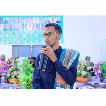 رَبِّ هَبْ لِي حُكْمًا وَأَلْحِقْنِي بِالصَّالِحِينَ
(الشعراء 83:26)