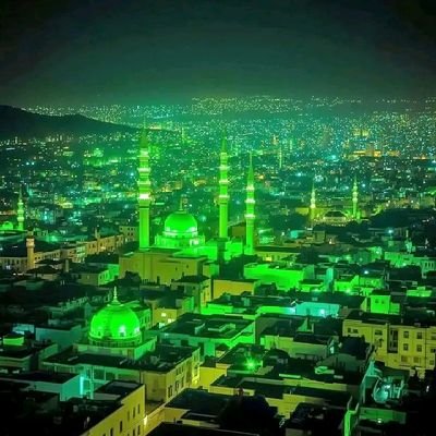 الإنسان شقي في هذه الدنيا بسبب عصيانه الله.
بسبب خروجه عن هدى الله بسبب نسيانه لهدى الله.
آنه لا يعطيه قيمة، Man is miserable in this world because of his di