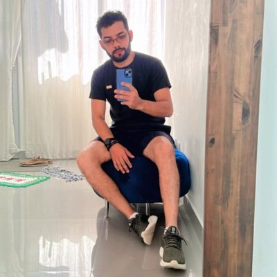 o fracasso é o caminho do sucesso, quanto mais se erra mais rápido chegará ao seu sucesso.