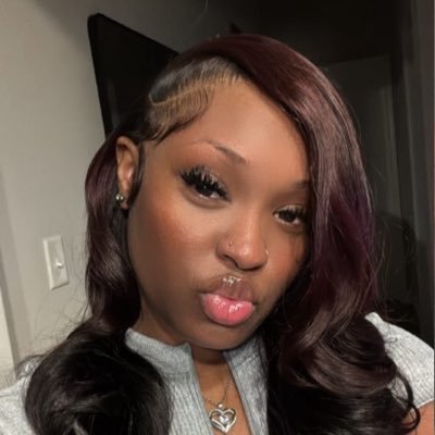 Rest Easy Mama Tot 💜 | boy mom💙🤞🏽 UWG Alumna/BSN,RN 💉 IG: _leminnie