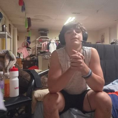 ✝️YouTuber-Nba Timberwolves Fan-Future play by play announcer-Son of a play by play announcer-Dirtbiker-Huge Starwars Fan