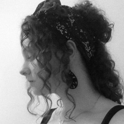 missesmochi's profile picture. 𝓜𝓸𝓶  • 𝓑𝓸𝓸𝓴𝔀𝓸𝓻𝓶  • 𝓑𝓪𝓴𝓮𝓻  • ✟