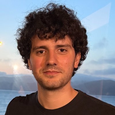 agustincto's profile picture. 23 yo Uruguayan founder & founding engineer
