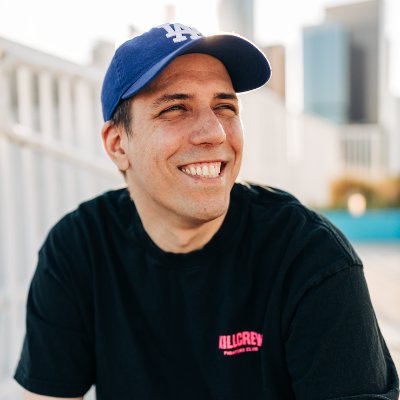 🎙️10 years of official broadcast on League of Legends
🧻3 Years Head coach
🕹️3 Years as indiv. coach
➡️ https://t.co/a55zbqoV5l