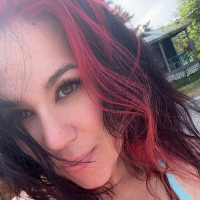 Verified on Kick | https://t.co/EeSrPlOTl8 | inquiries: biohazardwife@gmail.com | Live on Kick + Twitch
