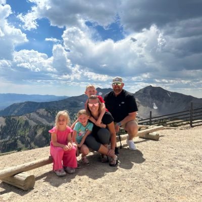 Christian, Husband, Father and Farmer. owner of @next_ag & KH37