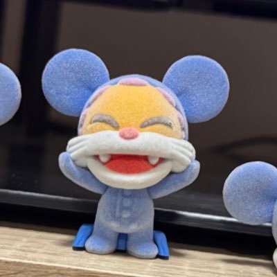 StiVm4's profile picture. 子育てもひと段落つき、旅行やライブをいろんな方々と愉しんで行こうと思っています。水カン asmi aiko 髭男 YOASOBI 藤井風