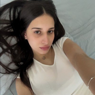 kkkiarasanchez's profile picture. 