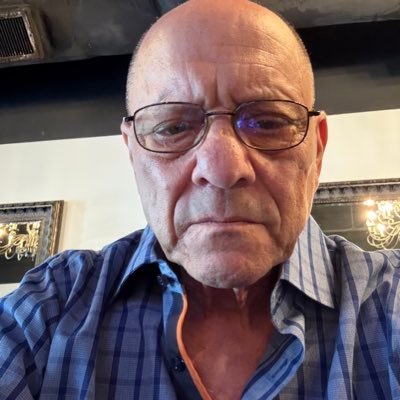 TERM LIMITS. Business owner,Conservative,Lover of abandoned dogs. I listen to reason. Independent thinker.🔯My posts are my opinions. Pray for Israel ✡️✡️