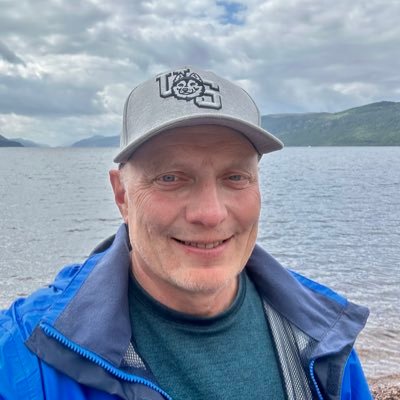 lecowell's profile picture. Husband, Dad, Agronomist, Gardener, Hiker, Santa. The very few original thoughts are my own.