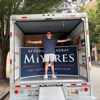 Political Director @JasonMiyaresVA | CofC Alum | RVA