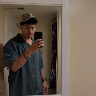 ΣΛΒ UMich ‘22 | Cod player @UMichEsports #RTO | duo: @qpRiskk
