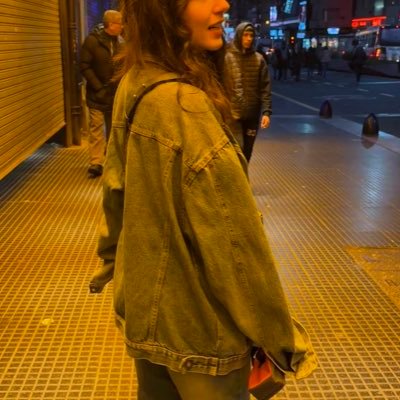 you are what you love ❤️🔥 I’m a swiftie pastry chef studying biochemistry:)