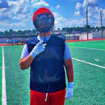 6’6 - 300 -arm length 34-5.27 laser-OL CO/27 @HaleHSFB - Tulsa, OK - 3.3 GPA - HC @jessjjonesjr - RC @coachsmith918 - 539-292-3815 NCAA id:2508703485