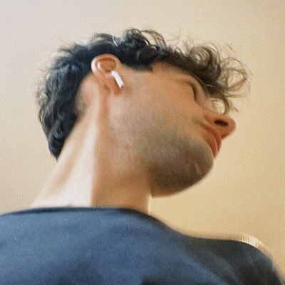 b0bib0f's profile picture. Yohann