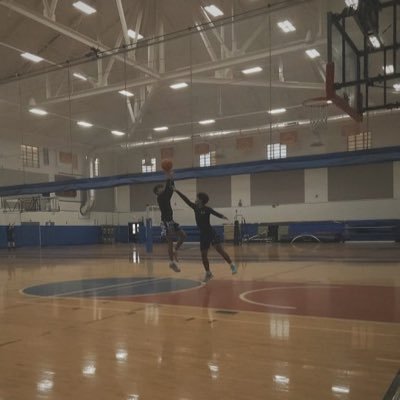 Student-Athlete/16/5'11/150 Lbs Basketball Guard / Football Wide Receiver