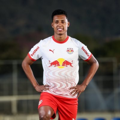 “Nada é em vão…Se não é benção é lição” 🤞🏻