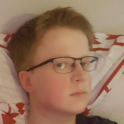 Simon3525165's profile picture. 