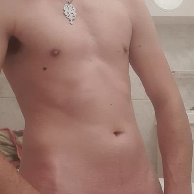 gentlegiantjhb's profile picture. 🏡 JHB, RSA 🇿🇦
🏳️‍🌈 Gay 🏳️‍🌈
💌 DMs open hmu 💦
#BLM #Translivesmatter