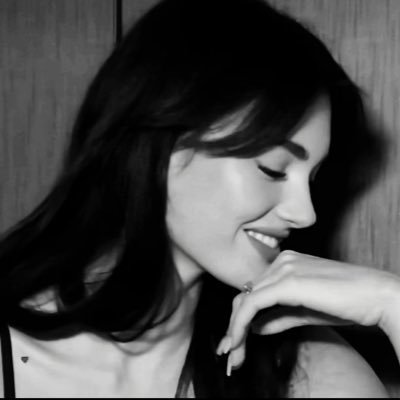 okl_2119's profile picture. love this thing⚖️📚💙.