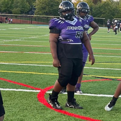 🏈 Freshman | #CO2029 | Explosive | Relentless | Playmaker | OL/DL | 5’6” | 265 lbs | #Njrecruits