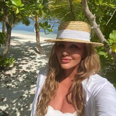 Amanddaa_Jacob's profile picture. Rooted in faith and driven by kindness, I celebrate humanity and connection while spreading joy wherever I go. Together, we can create positivity!#KindnessMatte