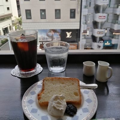 QAGNUqSnye34910's profile picture. 