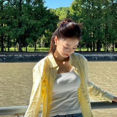 NjaFvjaiA6HBBm9's profile picture. （发帖纯粹个人发疯绝无恶意，侵删，低调圈地自萌请勿冲塔，流量太大会间歇性删帖锁推）外貌协会最爱昱晓曦薇冯琳乐言小咪楚然，只找同好不安利，欢迎私聊一起yy，不发不聊素人。【建了个国内恋综飞机群，同好可以X或飞机https://t.co/wnIGMS6TSt私我进群一起交流】，不多人仅交流无ai，不了解就没必要进了，长期不发言会踢