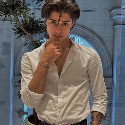 karaius193538's profile picture. 