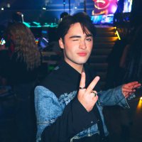 𝓙𝓸𝓼𝓱𝓾𝓪 (not real @TheJoshuaColley) (@parodycolley) 's Twitter Profile
