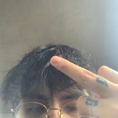 robloxproplayer for ? ig: 18daddyy
la nostalgia me esta matando