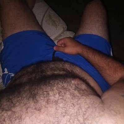 single, morbOSO, amante de un 🍑, latino, pucelano, Chicas y Parejas