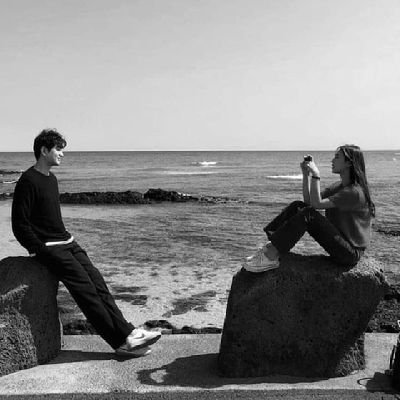 IkrMehsud's profile picture. وہ بھی اپنے نہ ہوئے دل بھی گیا ہاتھوں سے 🥀❣️