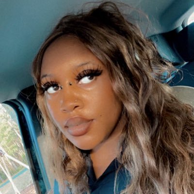 18+ ~NSFW~ ||Nerd Stuff|| Wicked Witch Bitch || Cosplay| MUA|| Custom Content creator 💋more of me 👇🏾https://t.co/2WecfGaxGJ