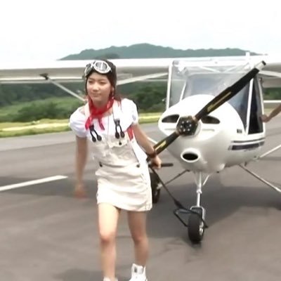 9999jee's profile picture. 