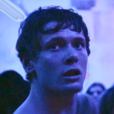 23☔️she/her🪽lover of jack o’connell and kyle gallner🌫️#horrortwt #filmtwt 🦴tat artist🌪️ priv: @puncturew0und JAMES COOK #1 FAN 🤍occasionally nsfw