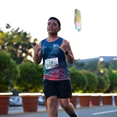 iammoisesangel's profile picture. What a dream to be treated right. 🐯👨🏻‍💻💪🏼🏃🏻😌