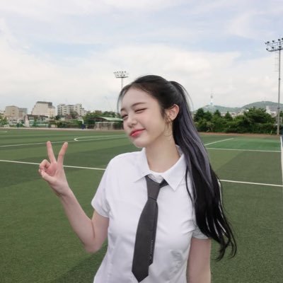 sereinspired's profile picture. rps.